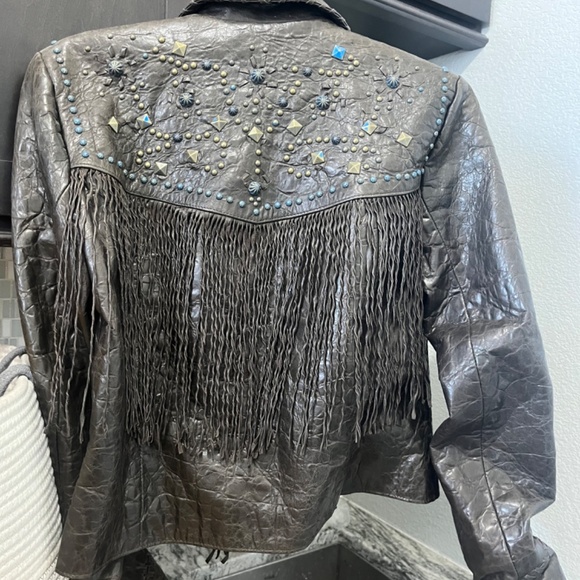Leather fringe jacket - Picture 8 of 10